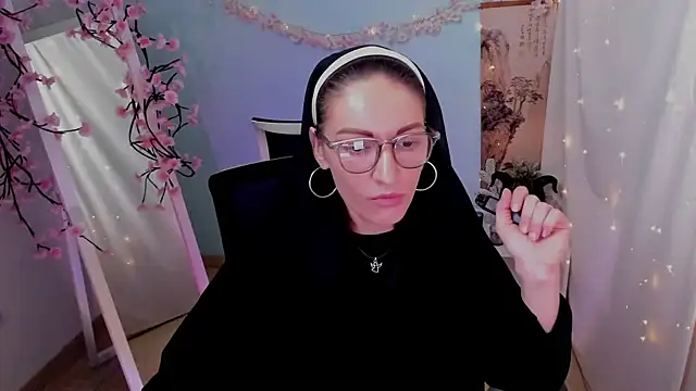 Aurora Loveu online show from 04/23/26, 01:57