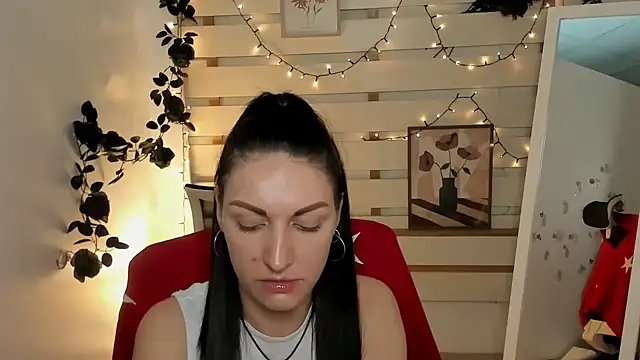 Aurora Loveu online show from 02/13/26, 10:21