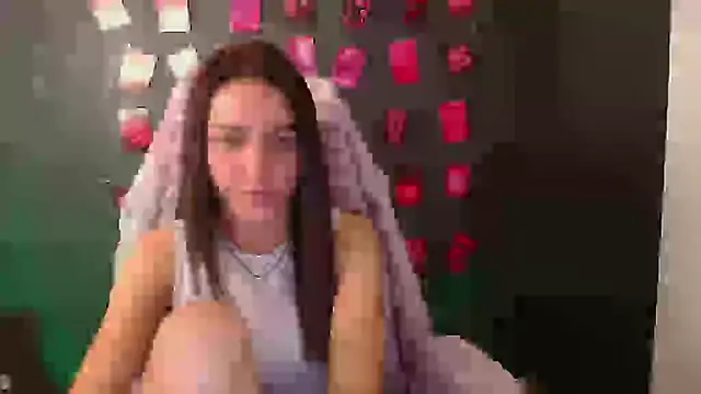 Aurora Loveu online show from 11/15/25, 02:10