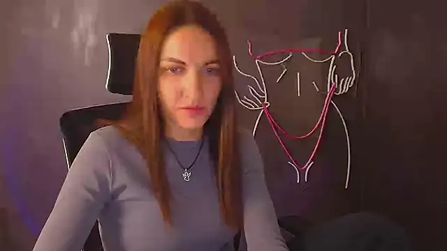 Snapshot of Aurora_Loveu chatting on 10/04/25, 09:27 Aurora Loveu online show from 10/04/25, 09:27