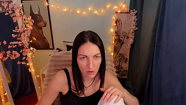 Aurora Loveu online show from 02/09/26, 09:57