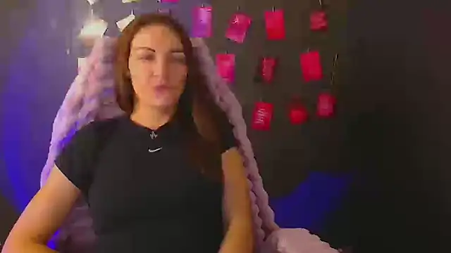 Aurora Loveu online show from 10/26/25, 11:16