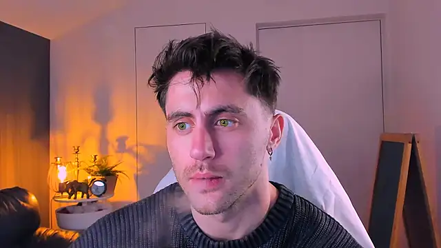 Oscar Miller  online show from 11/16/25, 09:41