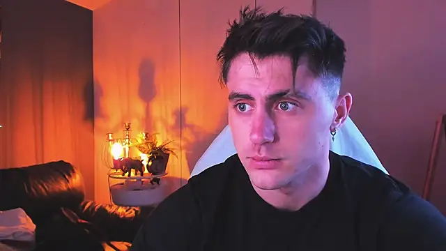 Oscar Miller  online show from 10/06/25, 09:15