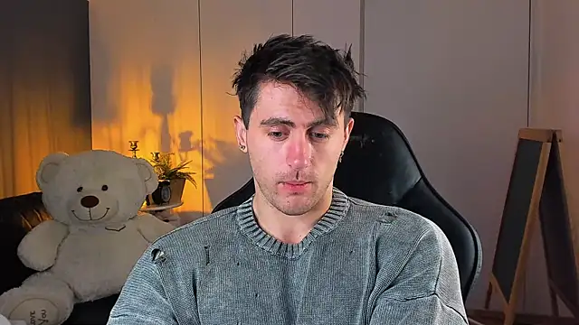 Oscar Miller  online show from 11/01/25, 09:08