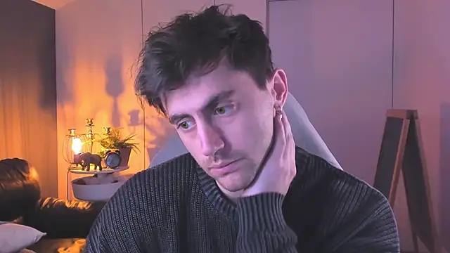 Oscar Miller  online show from 11/09/25, 09:19