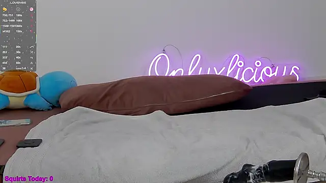 Onlyxlicious sc online show from 10/05/25, 06:31