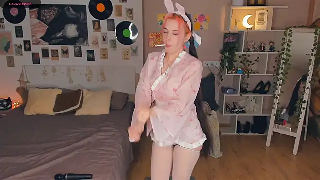 VedaSchulz online show from 02/09/26, 06:39