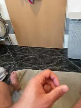 geilheit12 online show from 10/30/25, 03:31