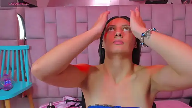  Luna Bennett online show from 03/19/26, 07:58