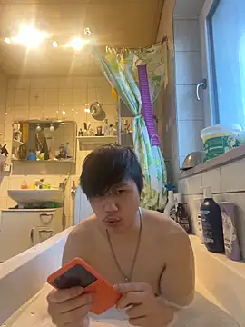 Kingpowerlittel online show from 02/10/26, 04:17