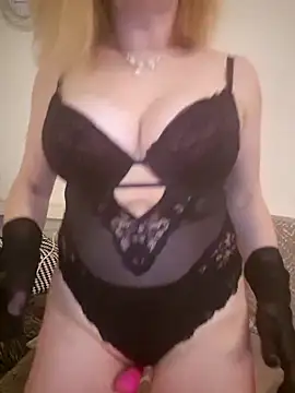 TinaLizxh online show from 03/01/26, 07:47