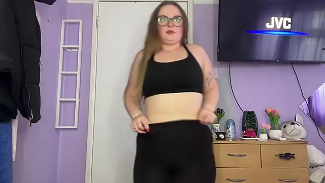 SexySashaxox online show from 04/05/26, 03:40