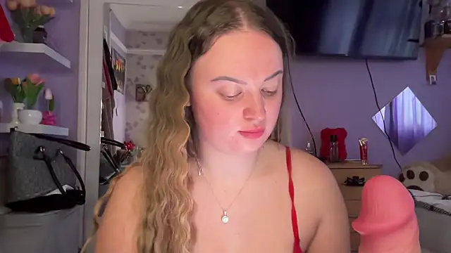 Snapshot of SexySashaxox chatting on 06/04/26, 11:15 SexySashaxox online show from 06/04/26, 11:15