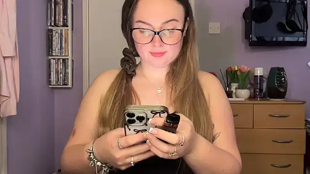 SexySashaxox online show from 03/01/26, 09:20