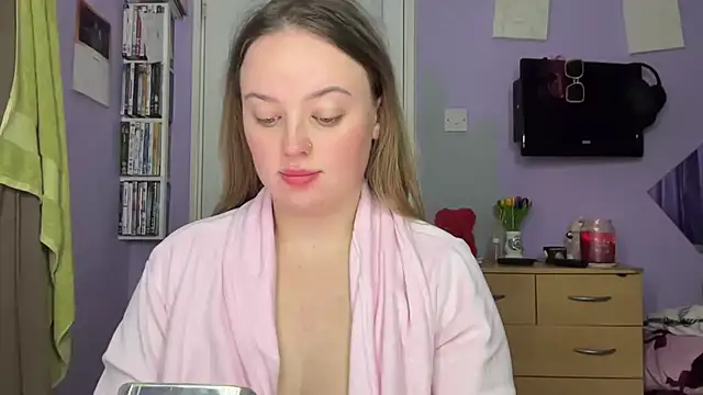 SexySashaxox online show from 10/26/25, 04:18