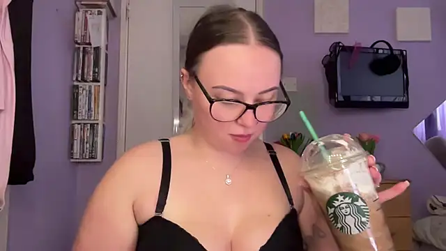 SexySashaxox online show from 03/08/26, 01:47