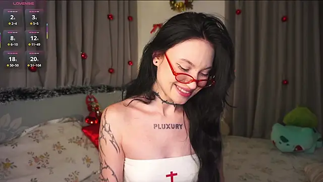 Snapshot of Alice_1n_Wonderland_ chatting on 01/09/26, 11:17 Alice 1n Wonderland online show from 01/09/26, 11:17