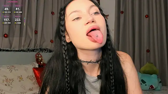 Snapshot of Alice_1n_Wonderland_ chatting on 01/07/26, 06:18 Alice 1n Wonderland online show from 01/07/26, 06:18