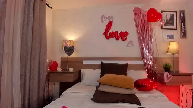 JenniferAuriston online show from 02/15/26, 07:57