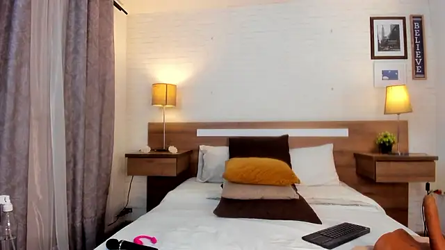 JenniferAuriston online show from 02/13/26, 10:32