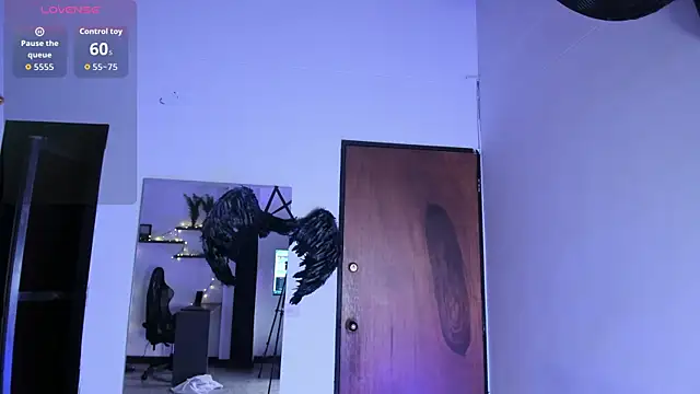 Snapshot of chubby_sexy_ chatting on 11/10/25, 04:50 chubby sexy online show from 11/10/25, 04:50