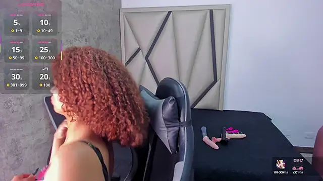 chubby sexy  online show from 10/09/25, 10:10