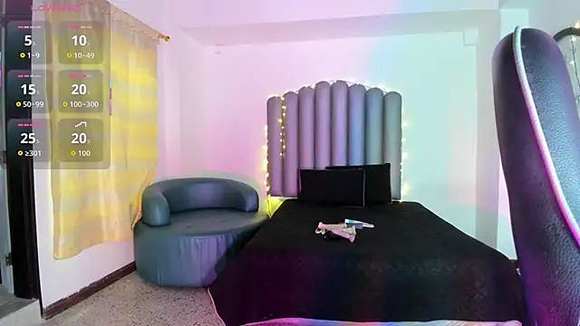 Snapshot of chubby_sexy_ chatting on 11/28/25, 12:27 chubby sexy online show from 11/28/25, 12:27