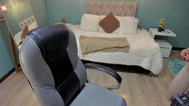 Miss Cataleya   online show from 03/04/26, 11:51