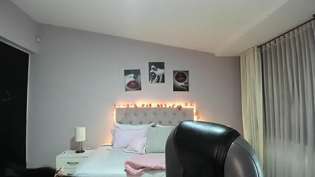 Miss Cataleya   online show from 05/08/26, 11:36