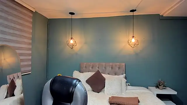 Snapshot of Miss_Cataleya__ chatting on 10/28/25, 11:31 Miss Cataleya online show from 10/28/25, 11:31