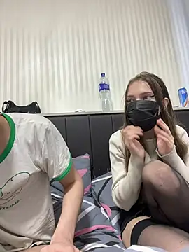 lovburger online show from 04/25/26, 02:03