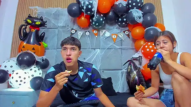 ChanellandMax online show from 10/28/25, 12:59