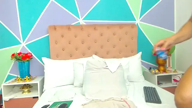 Morenaza6420 online show from 03/12/26, 12:16