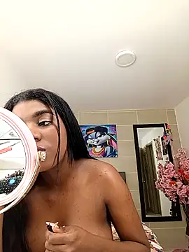 KendraChavez  online show from 10/05/25, 06:04