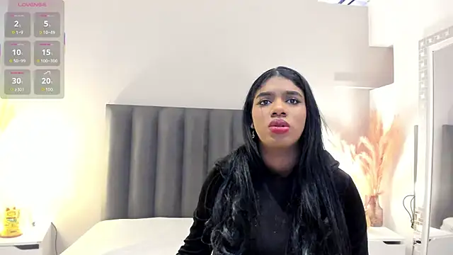 KendraChavez  online show from 12/03/25, 10:31