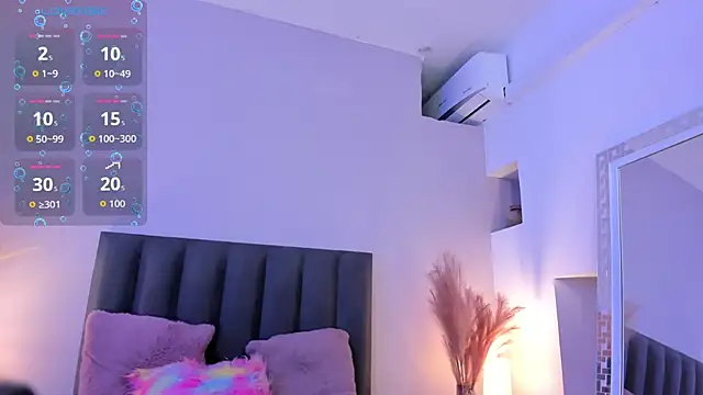 KendraChavez  online show from 10/01/25, 08:35