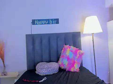 KendraChavez  online show from 02/16/26, 09:13