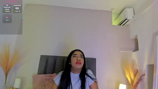 KendraChavez  online show from 11/27/25, 09:59