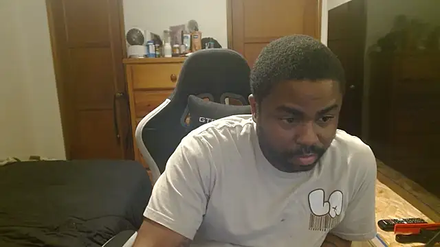 Snapshot of Breadwinnah chatting on 02/22/26, 04:59 Breadwinnah online show from 02/22/26, 04:59