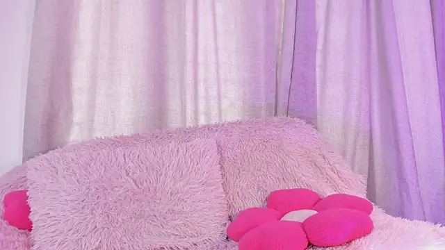 ameliiaa smith online show from 12/05/25, 07:23