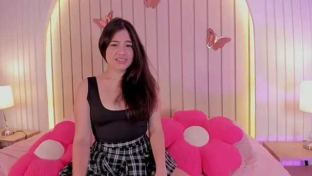 Snapshot of ameliiaa_smith chatting on 10/16/25, 12:30 ameliiaa smith online show from 10/16/25, 12:30