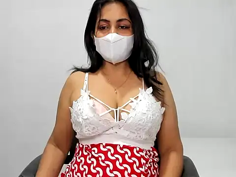 Crazy Cat1995 online show from 12/04/25, 09:19