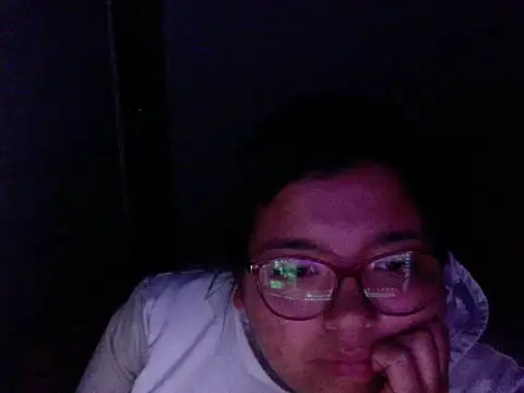 Snapshot of panquevis_22 chatting on 09/25/25, 01:11 panquevis 22 online show from 09/25/25, 01:11