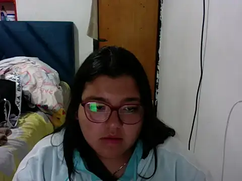 Snapshot of panquevis_22 chatting on 10/10/25, 02:01 panquevis 22 online show from 10/10/25, 02:01