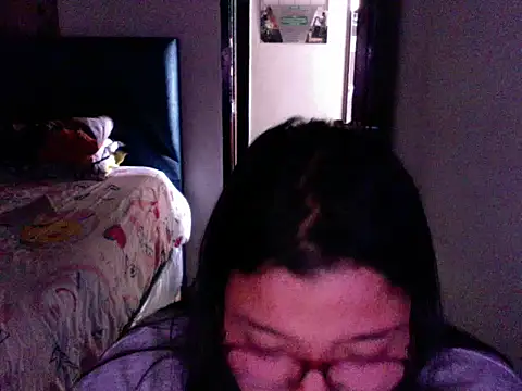 Snapshot of panquevis_22 chatting on 10/14/25, 04:18 panquevis 22 online show from 10/14/25, 04:18