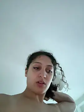 DreamThickCouple online show from 05/28/26, 04:46
