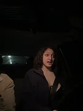 Snapshot of DreamThickCouple chatting on 02/14/26, 10:43 DreamThickCouple online show from 02/14/26, 10:43