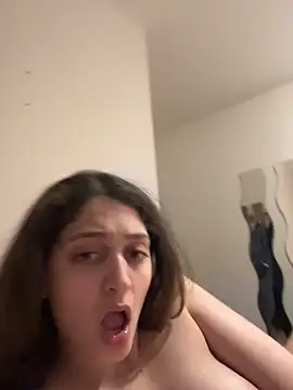 DreamThickCouple online show from 11/30/25, 10:32