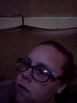 countrymomma online show from 11/10/25, 05:45